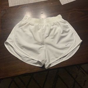 white nike shorts